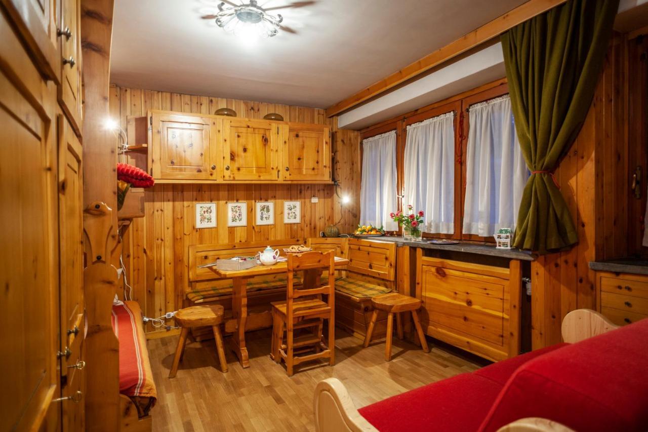 Casa-Chalet, In Centro A Courmayeur! Exteriör bild