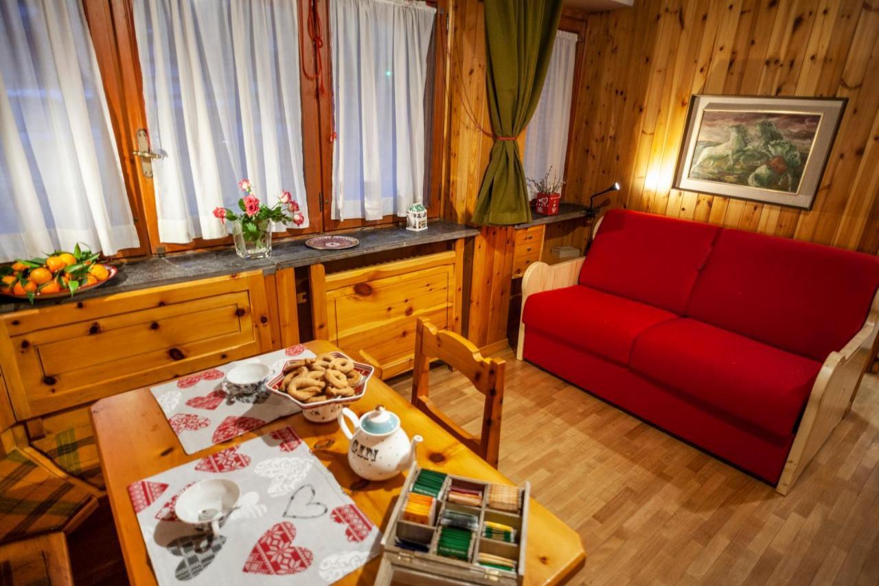 Casa-Chalet, In Centro A Courmayeur! Exteriör bild